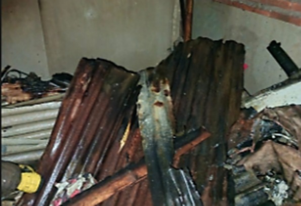 Lantai Atas Rumah di Cikalang Girang Ludes Terbakar, Diduga Lalai Bermain Korek Api